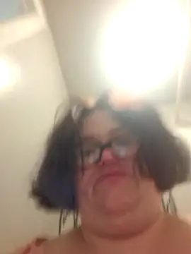 Snapshot of mcv131985 chatting on 17, 3, 2025 mcv131985 online show from 17, 3, 2025