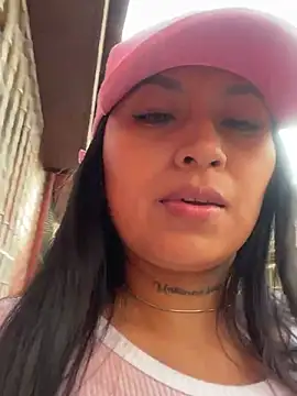 luisa16xxx online show from 1, 1, 2025