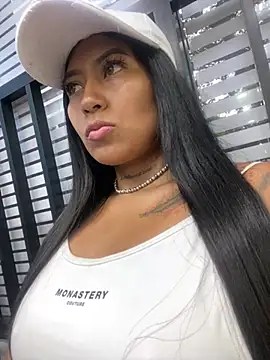 luisa16xxx online show from 28, 2, 2025