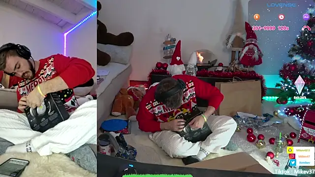 Snapshot of Mikev chatting on 19, 12, 2024 Mikev online show from 19, 12, 2024