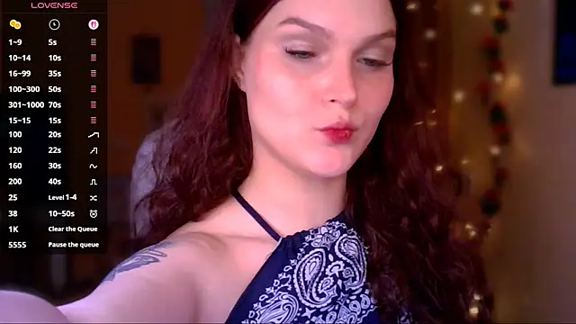 Snapshot of Jenna_Sativa chatting on 5, 4, 2026 Jenna Sativa online show from 5, 4, 2026