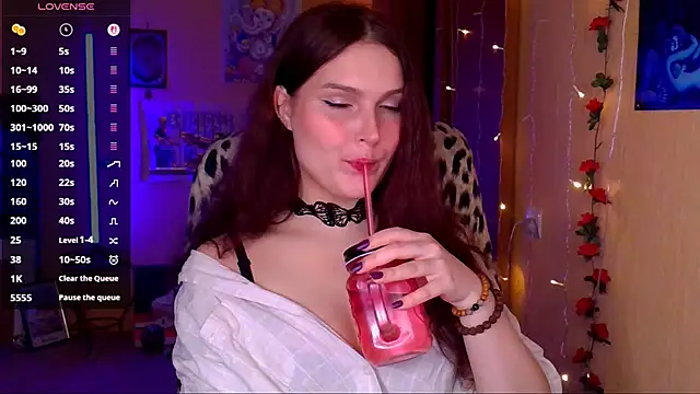 Snapshot of Jenna_Sativa chatting on 18, 4, 2026 Jenna Sativa online show from 18, 4, 2026