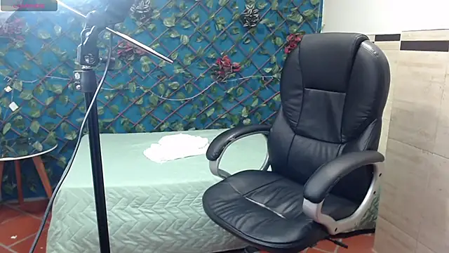 Waturox online show from 14, 2, 2025