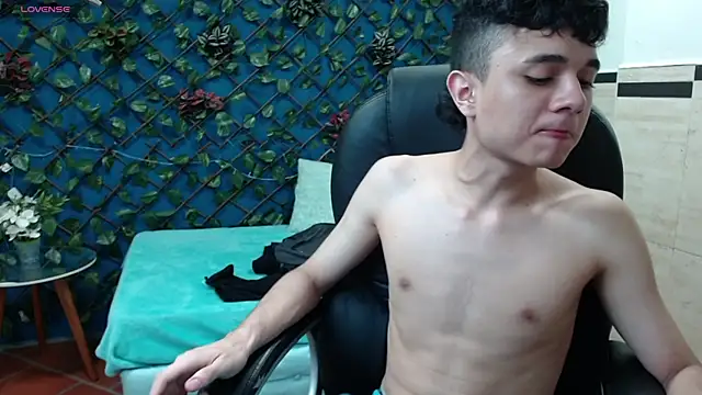 Waturox online show from 3, 3, 2025