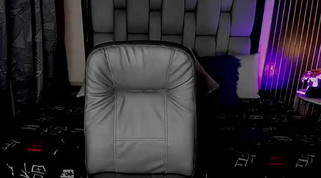 sophiieTaylor1 online show from 19, 3, 2025