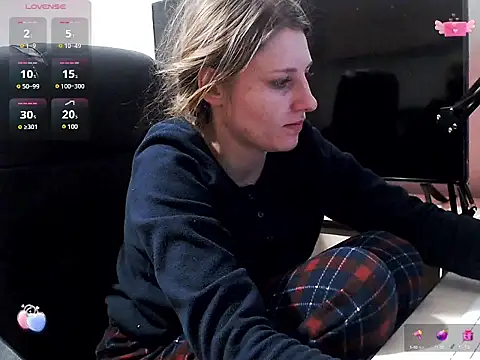 Snapshot of KimySandy chatting on 9, 3, 2025 KimySandy online show from 9, 3, 2025