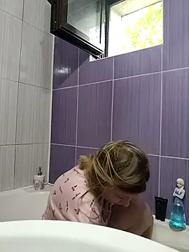 Snapshot of KimySandy chatting on 15, 9, 2025 KimySandy online show from 15, 9, 2025