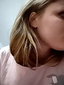 Snapshot of KimySandy chatting on 25, 9, 2025 KimySandy online show from 25, 9, 2025