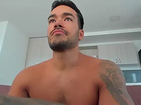 Alexander Martines online show from 10, 7, 2026