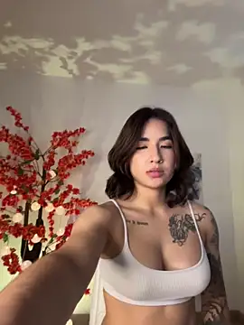 VictoriaHiill online show from 22, 4, 2026