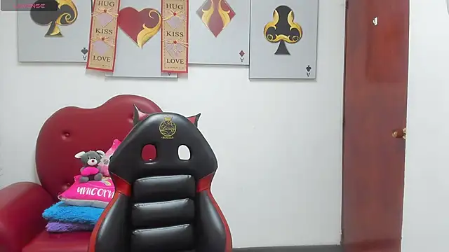 Salomeediaz  online show from 13, 2, 2026