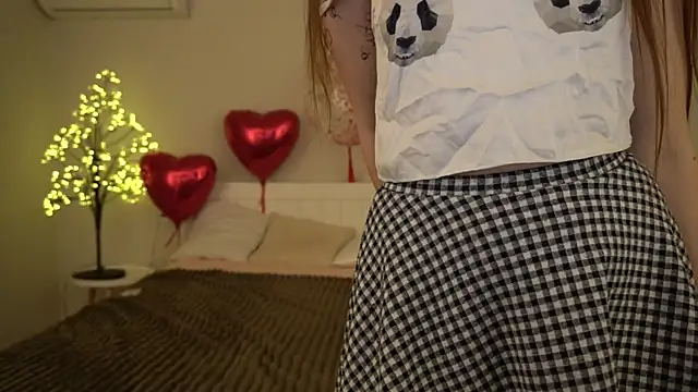 PamelaXX  online show from 14, 2, 2025