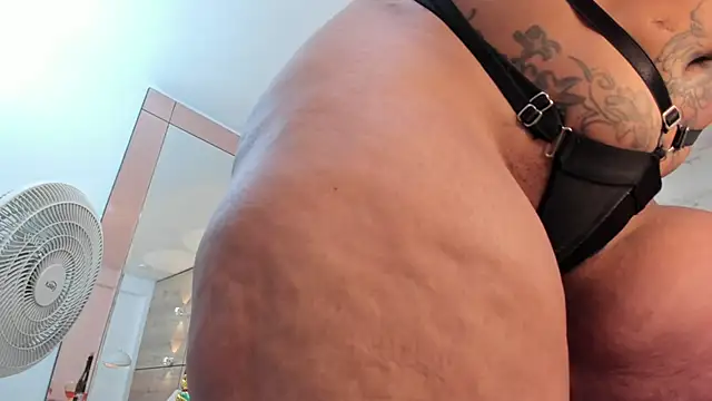 martina touss online show from 6, 3, 2025