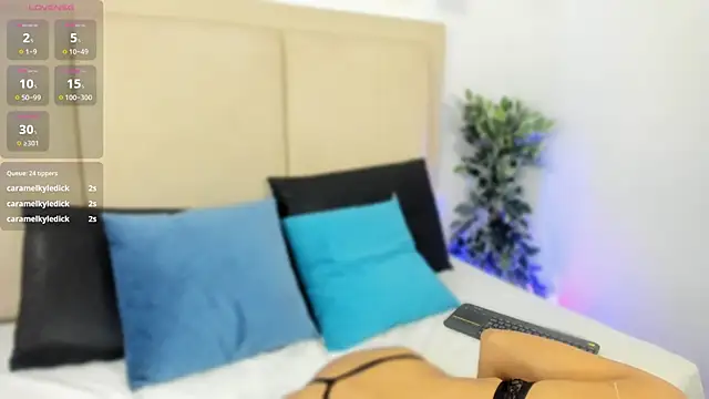 Natasha Smith09 online show from 12, 2, 2025