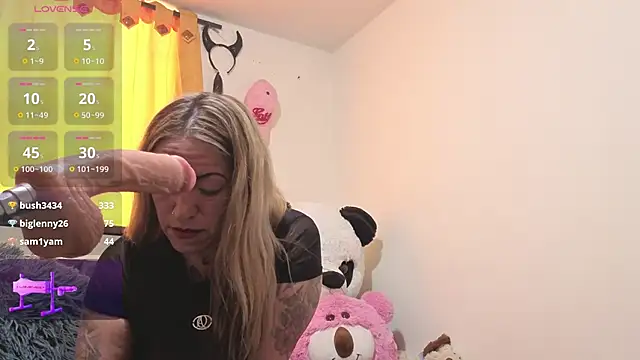 Snapshot of Hotsamantamature chatting on 24, 9, 2025 Hotsamantamature online show from 24, 9, 2025