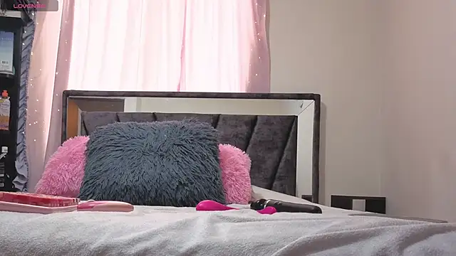 Snapshot of Hotsamantamature chatting on 13, 11, 2025 Hotsamantamature online show from 13, 11, 2025