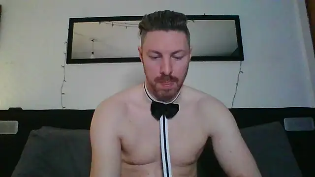 Snapshot of Fit4fun24 chatting on 5, 11, 2025 Fit4fun24 online show from 5, 11, 2025