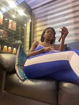 adaraSmiith online show from 17, 12, 2024