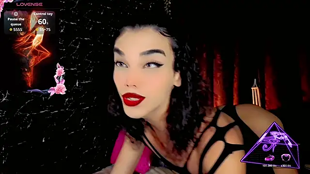 Snapshot of the-horus-girl chatting on 13, 6, 2026 the-horus-girl online show from 13, 6, 2026