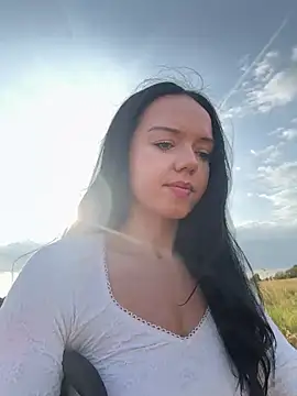 Vanesskaa online show from 23, 7, 2026