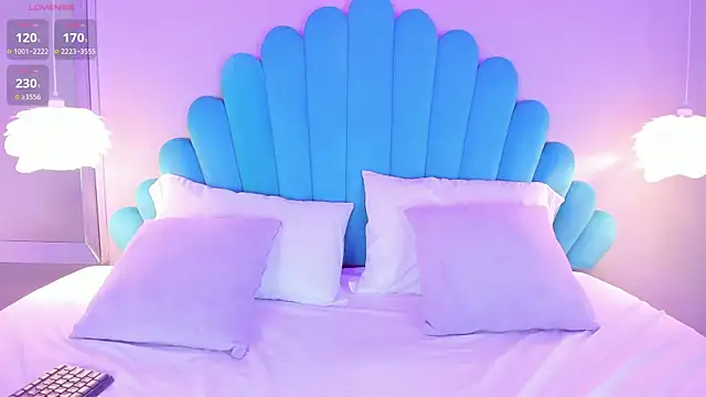 HannaKarson online show from 8, 3, 2025