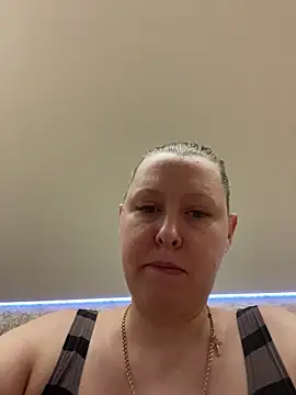 ISSexy online show from 17, 3, 2026