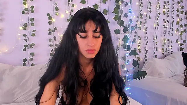 Natasha Nasty2 online show from 5, 1, 2025