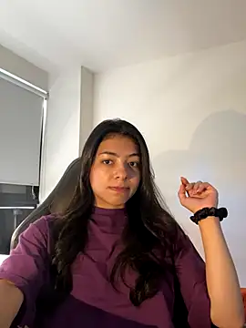 Liissa cute  online show from 28, 11, 2025