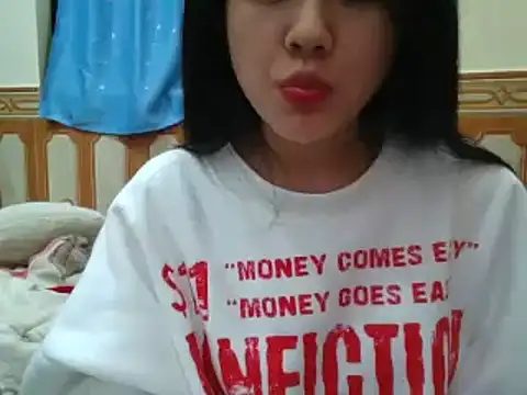 Yin-girl online show from 3, 2, 2025