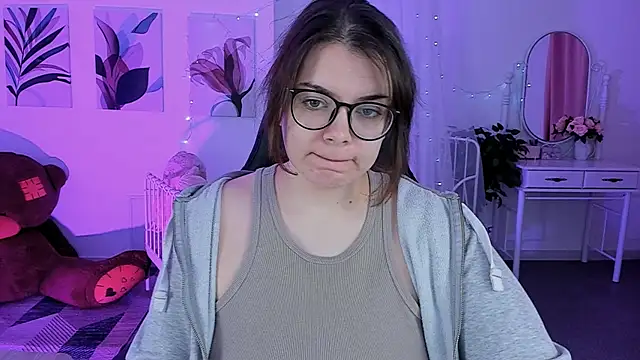 Snapshot of KeytSilvas chatting on 28, 12, 2024 KeytSilvas online show from 28, 12, 2024