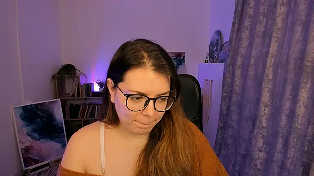 Snapshot of KeytSilvas chatting on 4, 1, 2025 KeytSilvas online show from 4, 1, 2025