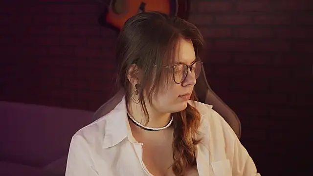 Snapshot of KeytSilvas chatting on 6, 1, 2025 KeytSilvas online show from 6, 1, 2025