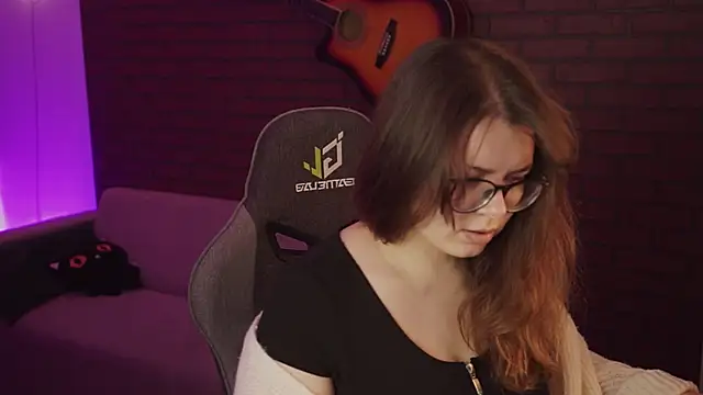 Snapshot of KeytSilvas chatting on 8, 1, 2025 KeytSilvas online show from 8, 1, 2025