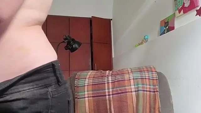 NEXT DOOR GIRL  online show from 27, 6, 2026