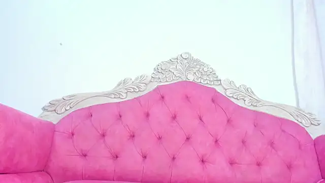 Briyit Doll online show from 4, 10, 2025