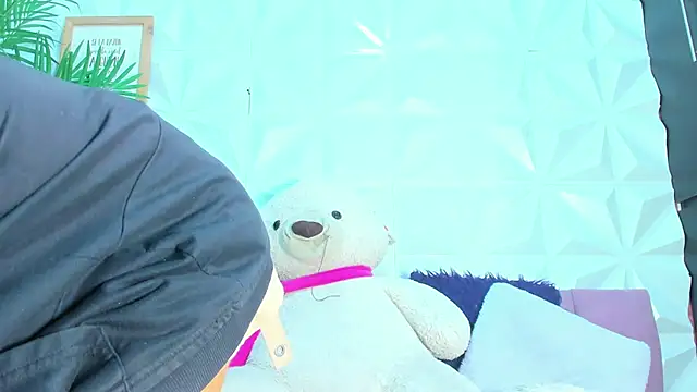 Briyit Doll online show from 17, 10, 2025