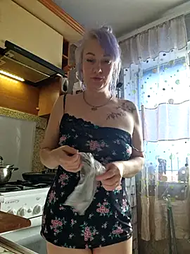 Tina Alev online show from 21, 5, 2026