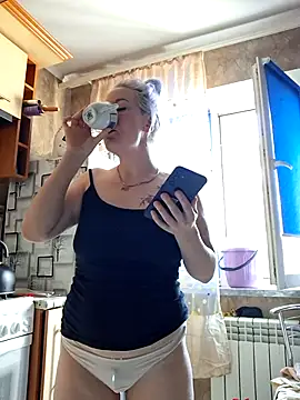 Tina Alev online show from 6, 7, 2026
