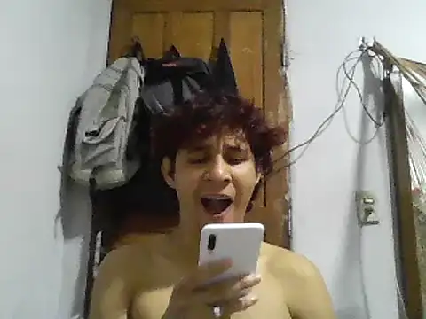 pedrodavid  online show from 4, 1, 2025