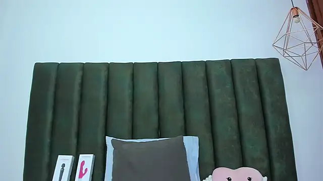 ThailyCherry online show from 1, 10, 2025