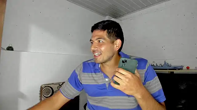 Himoreno25 online show from 1, 1, 2025