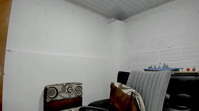 Himoreno25 online show from 5, 2, 2025