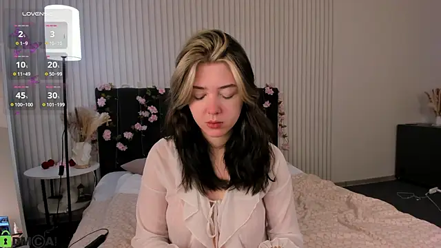 Vanessa Walters online show from 22, 9, 2025