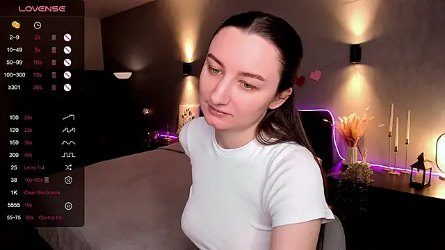 annacooleman online show from 30, 4, 2026