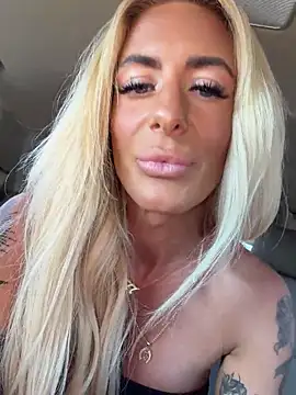blondiluvsanal online show from 7, 5, 2026
