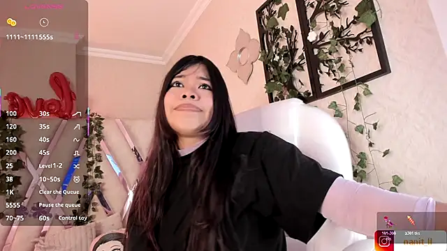 Snapshot of Punkys_ chatting on 5, 11, 2025 Punkys online show from 5, 11, 2025