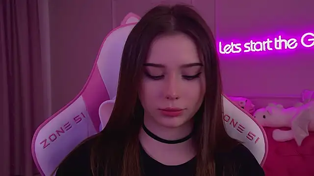 DianaVert online show from 27, 2, 2025