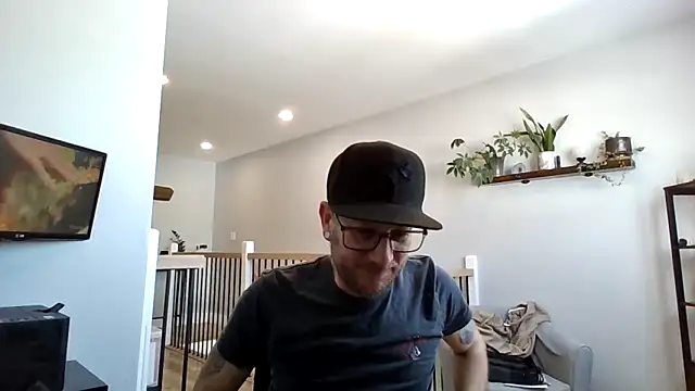 Snapshot of Bigdicktrav902 chatting on 12, 2, 2025 Bigdicktrav902 online show from 12, 2, 2025