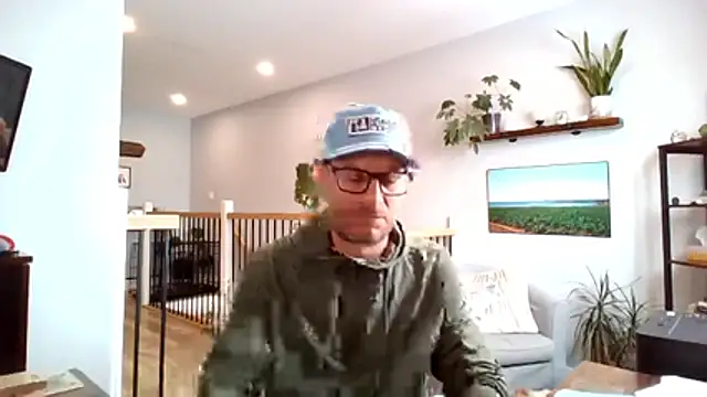 Snapshot of Bigdicktrav902 chatting on 12, 1, 2026 Bigdicktrav902 online show from 12, 1, 2026