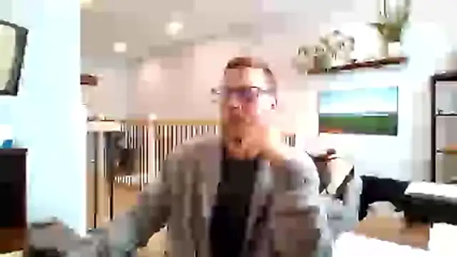 Snapshot of Bigdicktrav902 chatting on 3, 2, 2026 Bigdicktrav902 online show from 3, 2, 2026